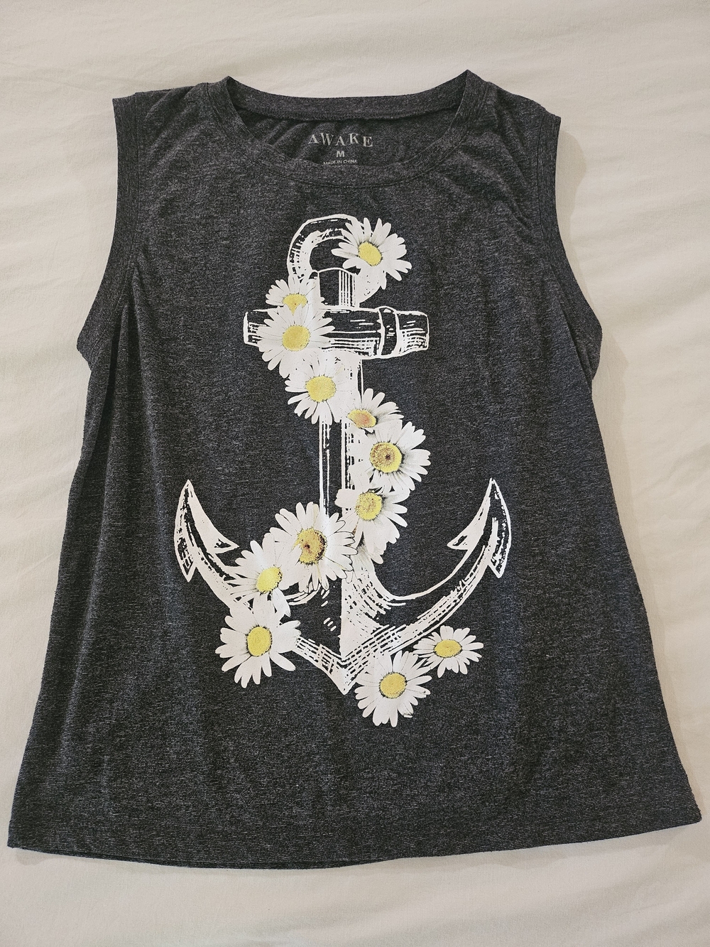 Awake Navy Graphic Anchor Daisy Tank Top Medium Lightweight Comfy 90s Mom Style